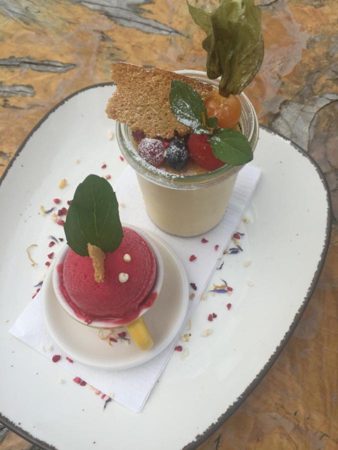Wiesenhof 3* Strobl